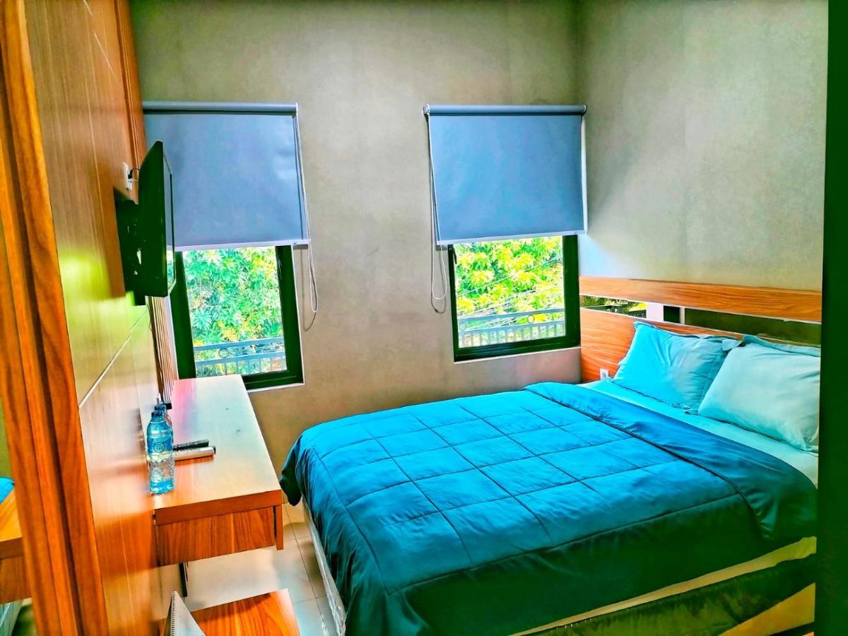 Cozy Residence Tomang Jakarta Luaran gambar