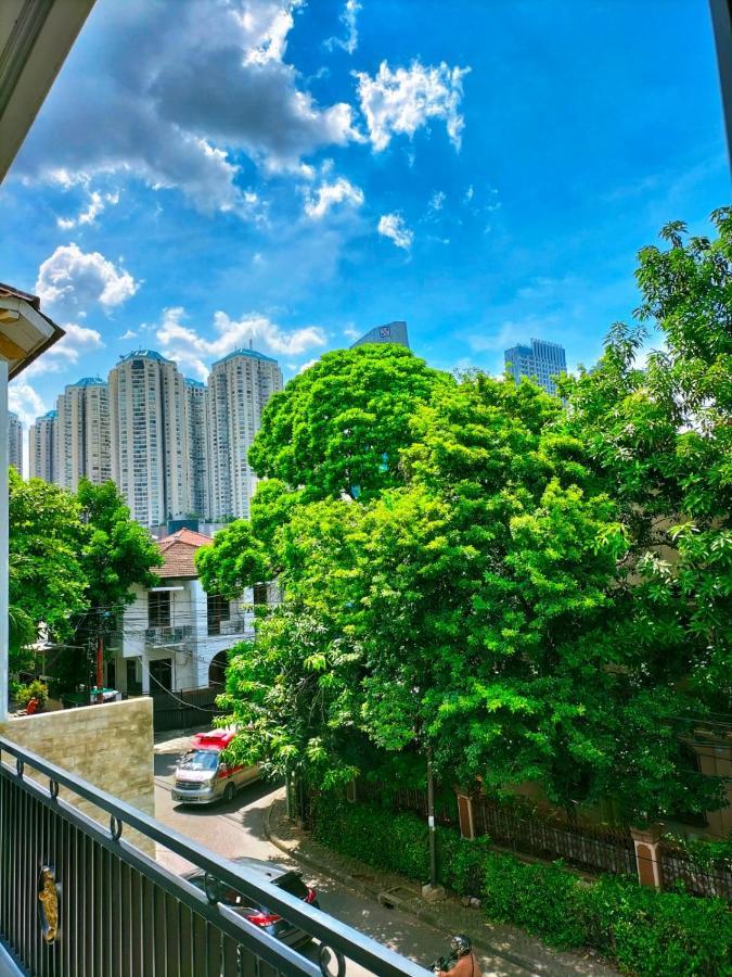 Cozy Residence Tomang Jakarta Luaran gambar