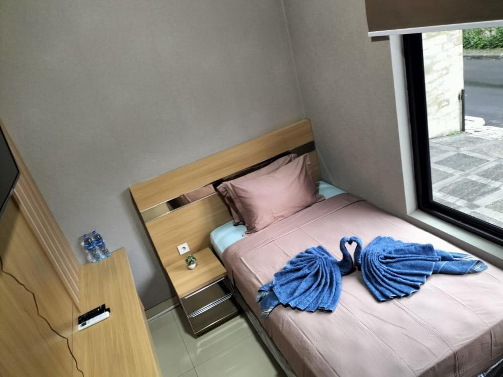 Cozy Residence Tomang Jakarta Luaran gambar