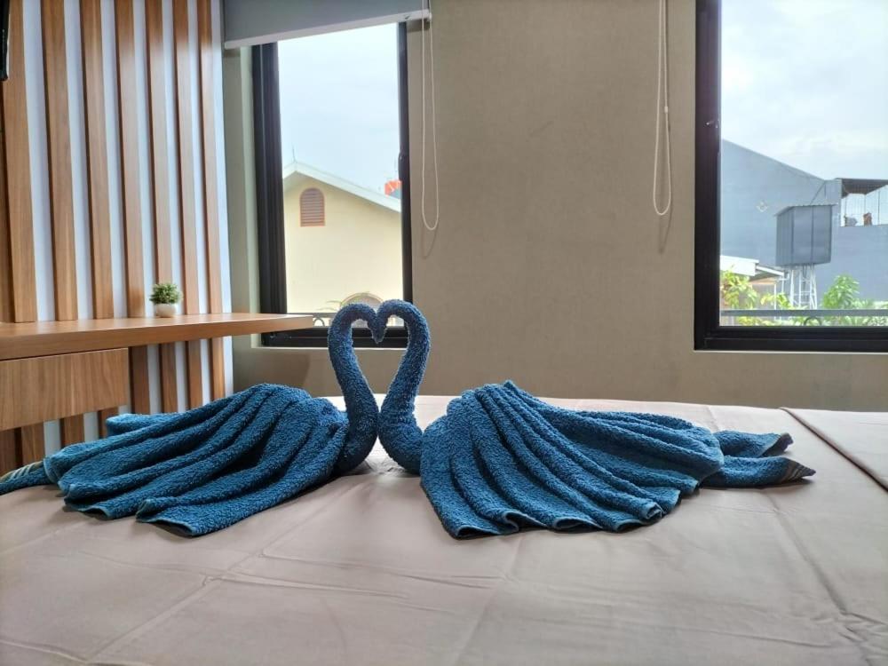 Cozy Residence Tomang Jakarta Luaran gambar