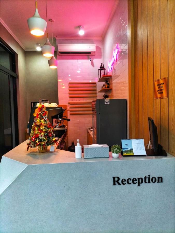 Cozy Residence Tomang Jakarta Luaran gambar